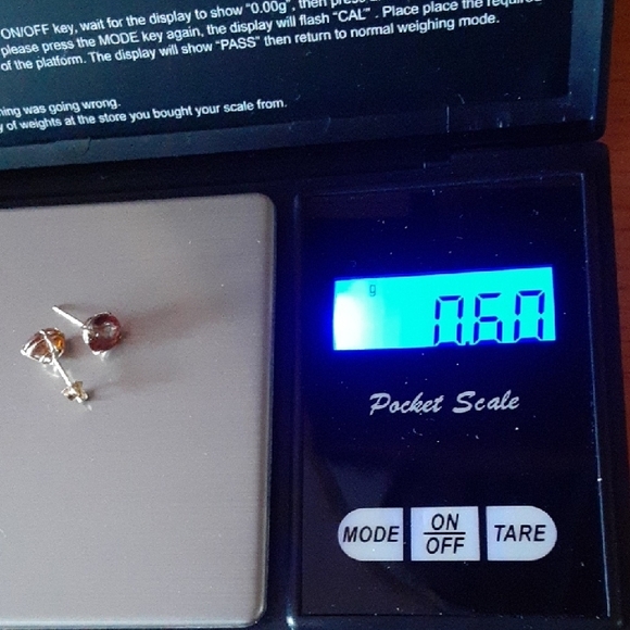 10K Mystic Topaz Studs - Picture 7 of 7